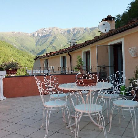 Lo Sporting Bed&Breakfast Nasino Eksteriør bilde